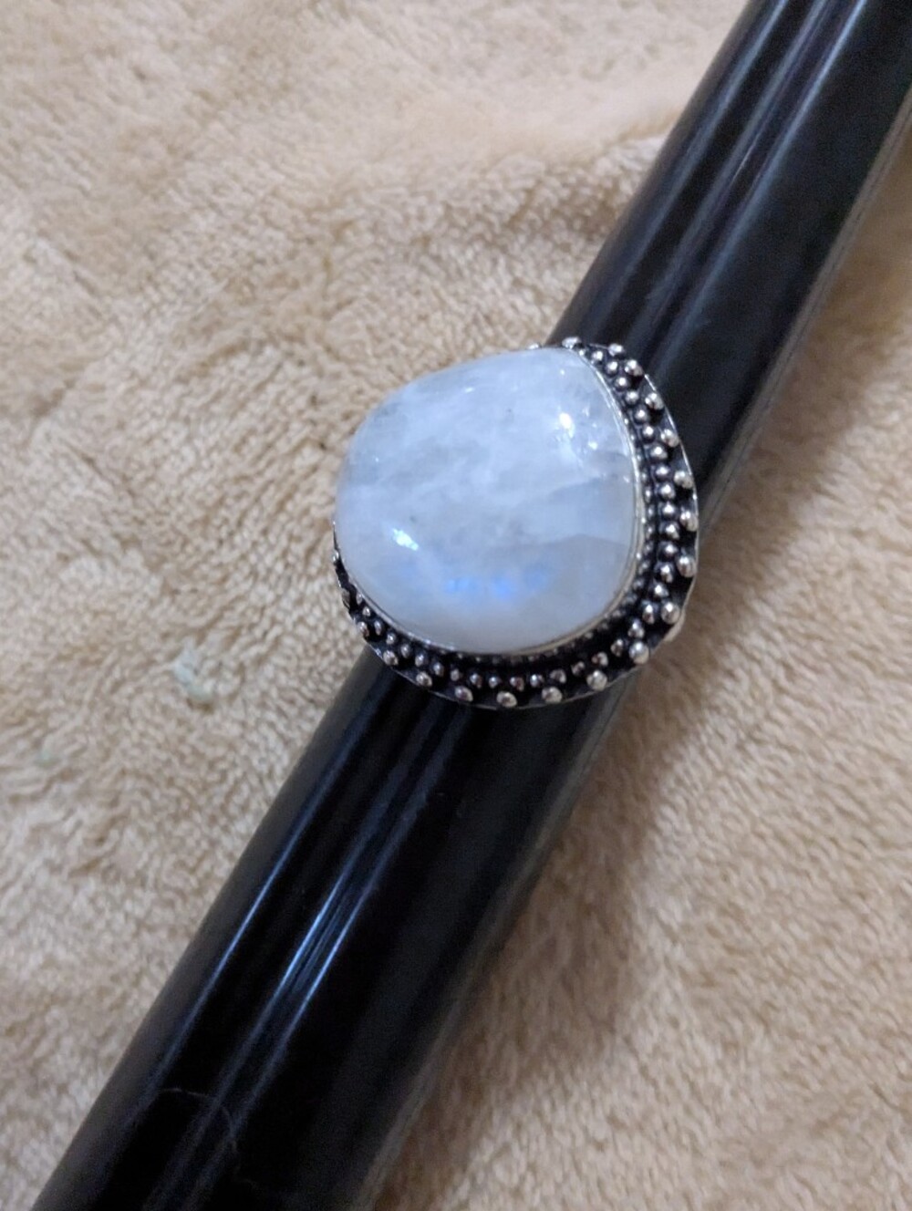 Rare Handcrafted Rainbow Moonstone With 'Blue Flash' Fat Teardrop Ring - Picture 10 of 14
